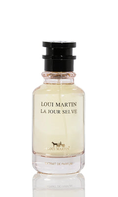 La Jour Selve une bouteille de parfum élégante en flacon sur fond blanc 